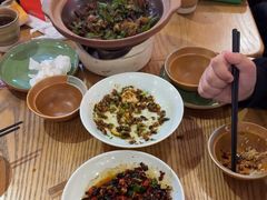 -吃饭皇帝大土家民族菜(正大广场店)