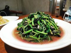 -董厨煨汤馆(车站路店)