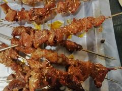 -喝丢一只鞋海鲜烧烤·海肠捞饭(文体街店)
