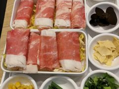 -花馬肆.云南过桥米线(汉神购物广场现场熬汤店)