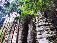 -梭布垭石林景区