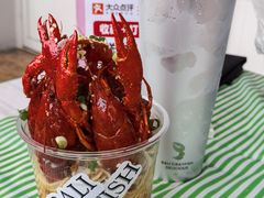 -巴厘龙虾·榜首油焖大虾(音乐学院·沿江酒馆店)