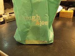 -Dough&Joe团憩(瑞虹天地月亮湾店)