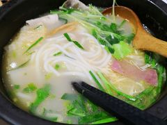 -妈妈故事米线(市府恒隆店)