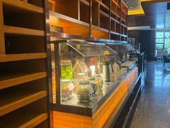 -岷山饭店-芝芝自助餐厅