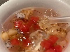 -江渔儿酸菜鱼(映月湖环宇城店)