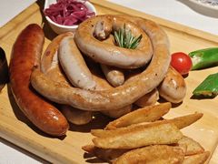 -俄士厨房(五棵松华熙LIVE店)