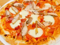 -城市大道红炉披萨烘焙坊