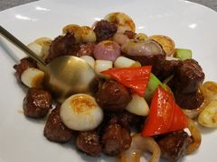 葱柏黑椒牛肉粒-俏陵轩·南京本土菜(奥体博览中心店)