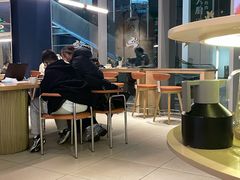 -LAVAZZA拉瓦萨咖啡(仁恒梦中心店)