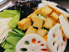 -三江源活鱼现烤(维多利摩尔城店)