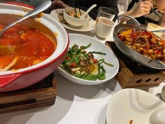-楚山晓·湖北菜(武汉光谷K11店)