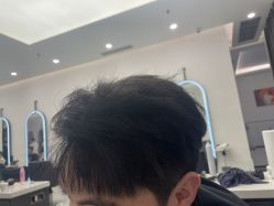 -侨治发型