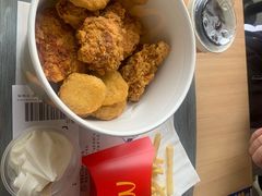 -麦当劳(松江南乐得来速店)