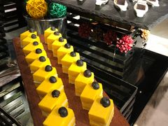 -筠咖啡西餐厅(上海国展宝龙丽筠酒店)