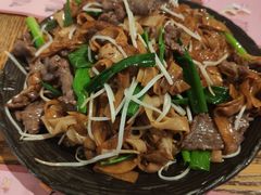 -彩蝶谷美食廊·粤式经典南番顺·铁板烧烤泰风味(广州长隆酒店)