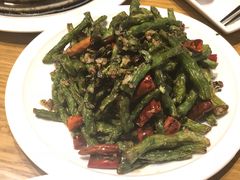 -峨嵋小镇·川菜(勒泰中心店)
