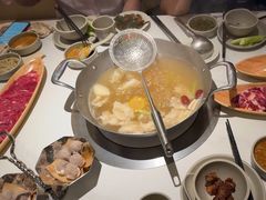 -左庭右院鲜牛肉火锅(金山万达店)