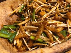 炝拌竹虫-老滇山寨•云南特色菜•地方菜•民族风情歌舞表演(金碧店)