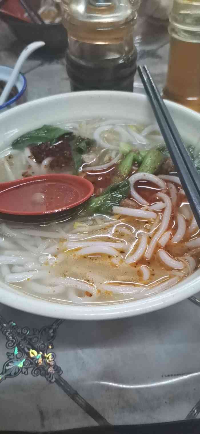 稻花香米线(东财店)-"不知大连为啥会有这么多米线店,不过味道确.