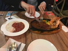 -玛格萝妮(汇智国际商业中心店)