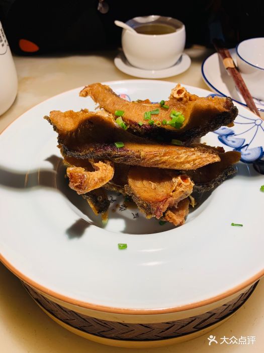 70后·绍东家(长宁龙之梦店)绍氏酥鱼图片