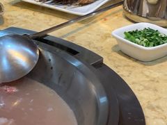 -313羊庄铁锅烀羊肉(滨江西路店)