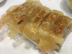 猪肉白菜锅贴-嘉和一品(长江道店)