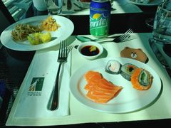 -澳门旅游塔360°旋转餐厅(南湾湖广场店)