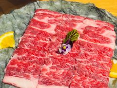 主打鲜切牛肉-老灶堂文创火锅(文艺路店)