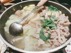 -川堂风·跷脚牛肉·乐山爆炒(宝山日月光店)