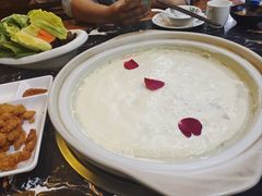 -鸿馥养生豆浆鸡火锅(弥勒店)