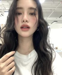 -明天见·化妆造型工作室