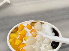 多芒龟苓膏小丸子-芬芳甜品(同福路店)