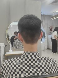 -八佰伴8008星级形象店