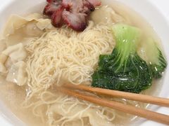 鲜虾云吞面-澳门陈光记烧味饭店(南京德基广场店)