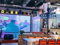 -马路牙子烧烤音乐酒馆(望京店)