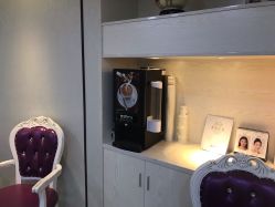 -南京健丽·去眼袋医疗美容机构