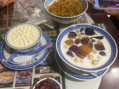 -广信牛奶甜品世家(台东店)