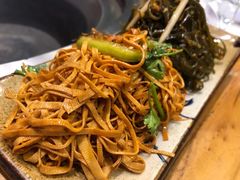 -山河屯铁锅炖鲜鹅·东北菜(开发区一店)