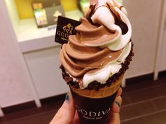 iphone_upload_pic-GODIVA(王府井apm店)