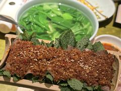 薄荷牛肉卷-一坐一忘云南菜(卓悦中心)