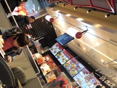 -肯德基(凯德国贸店)