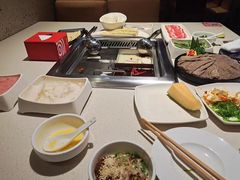 -海底捞火锅鲜切牛肉主题店(长寿路店)