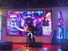 -马路牙子地桌烤肉(工体店)