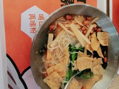 -白妈螺蛳粉(白云万达店)