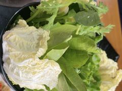 -果松木炭酸菜铜火锅·外婆参鸡汤