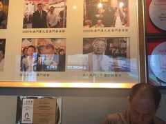 -度小月(百老汇美食街店)