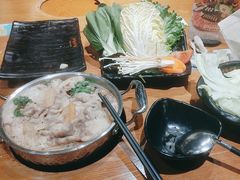 -呷哺呷哺(普陀乐购真北店)