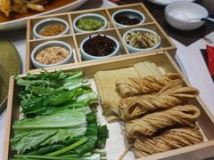 -闫府私房菜·老字号(恒隆店)